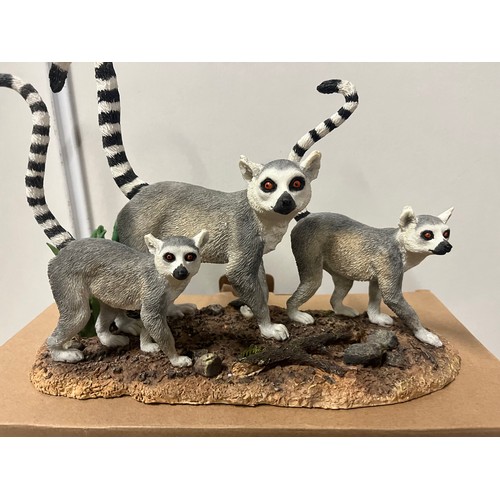 201 - 3 Boxed country artists Lemur sculptures. tallest 26 cm x 20cm