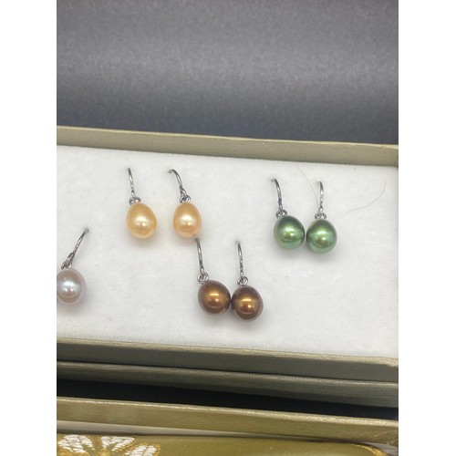 375 - 7 pairs of Honora pearl earrings in box and rings with bag.