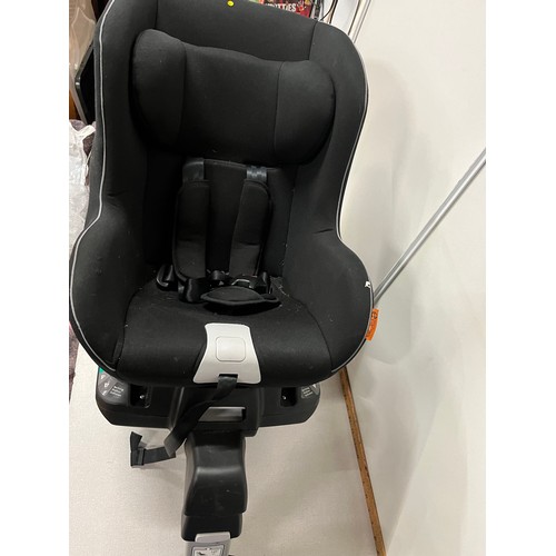 305 - isofix carseat & booster