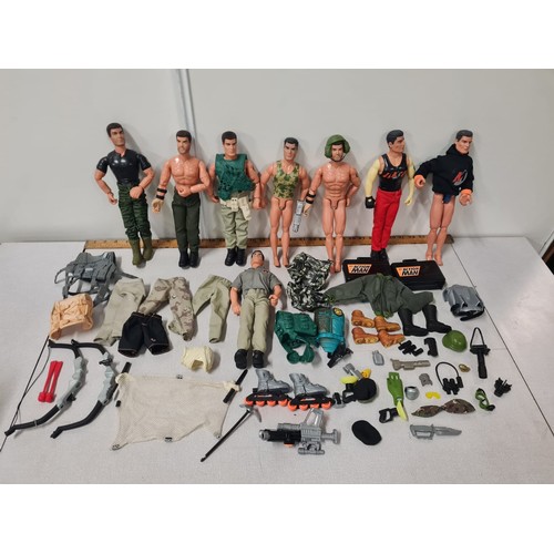 225 - 7 Vintage action men figures from 1994-1999 along with accessories.