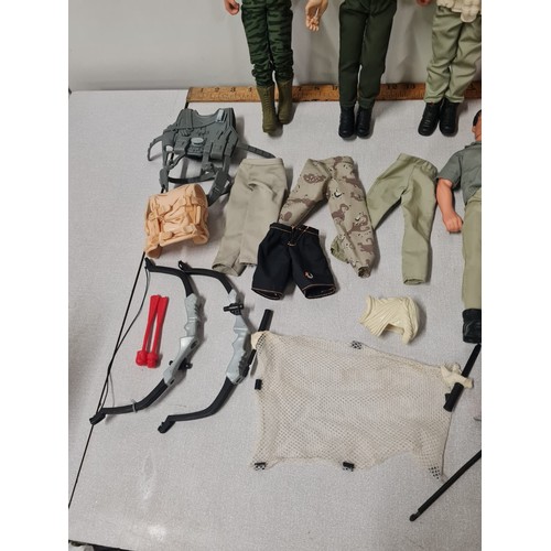 225 - 7 Vintage action men figures from 1994-1999 along with accessories.