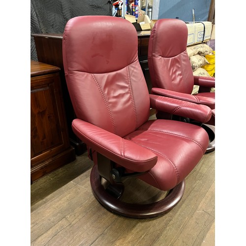 183 - Pair of nearly new Ekorness Stressless consul classic reclining chairs made in Norway.