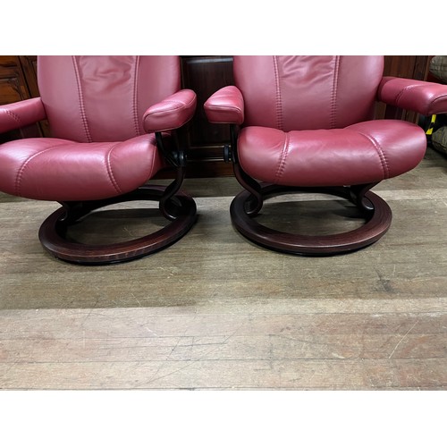 183 - Pair of nearly new Ekorness Stressless consul classic reclining chairs made in Norway.