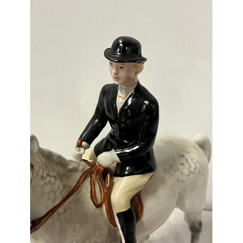 275 - vintage beswick huntswomen on horseback with hounds & fox