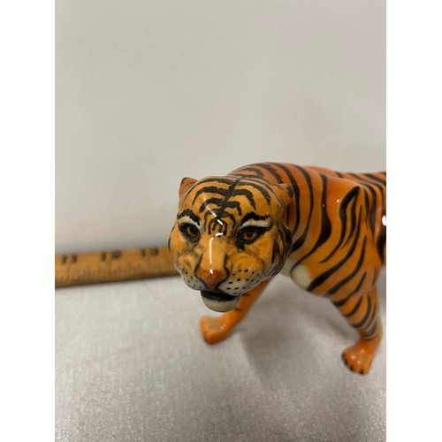 282 - vintage beswick tiger