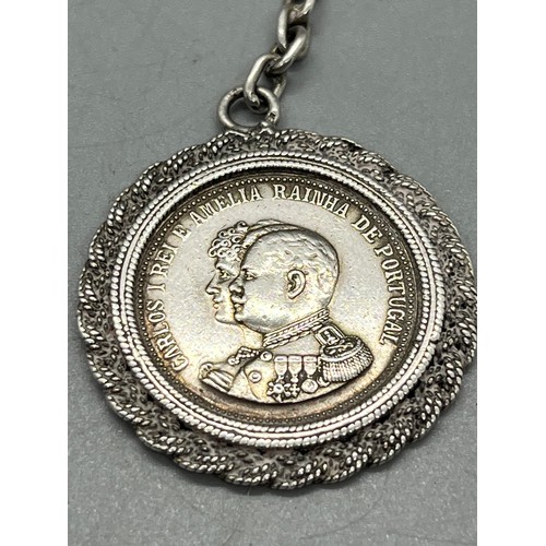 427 - Rare Portugal 1889 to 1908 King Carlos and Queen Amelia silver medal/pendant on silver chain.