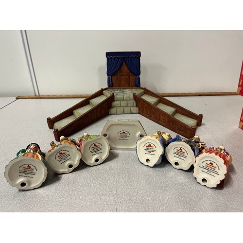 14 - Royal Doulton Bunnykins Henry the VIII & his 6 wives along with stand, all boxed.