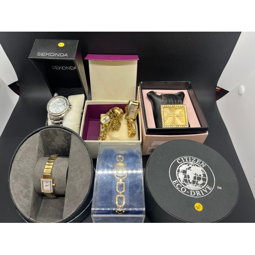 170 - Selection of boxed wrist watches to include Sekonda and Citizen Eco Drive.