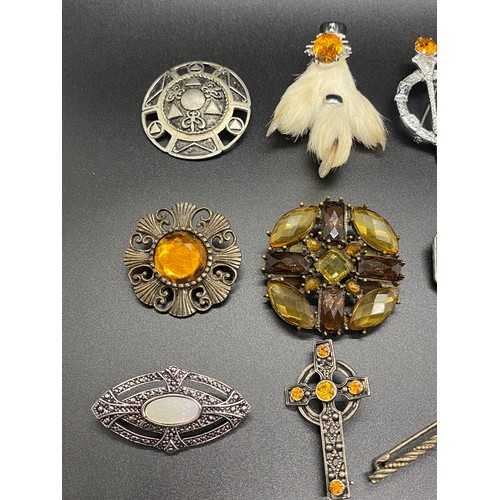 3 - 13 x Scottish/Celtic brooches