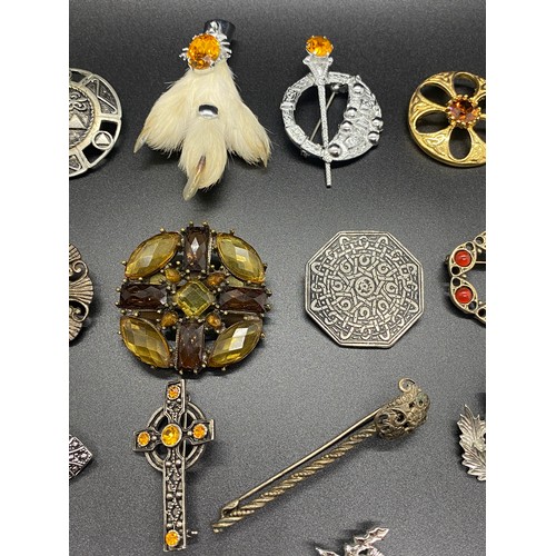 3 - 13 x Scottish/Celtic brooches