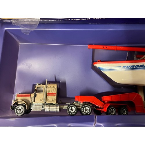 24 - Vintage boxed German Siku diecast Peterbilt transporter with yacht model 4014