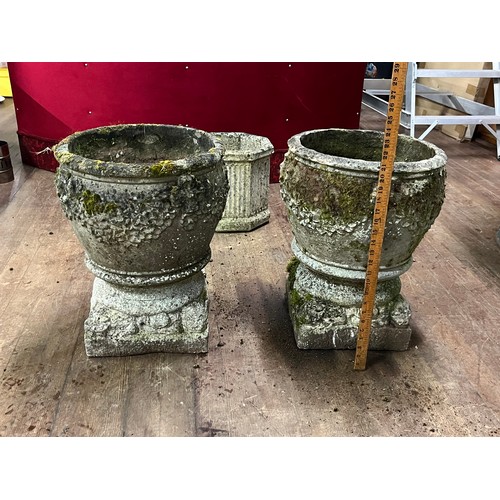 47 - a pair of stone planters
21