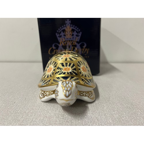 2 - Royal Crown Derby Indian Star Tortoise paperweight gold stopper with original box
5.5