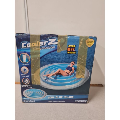 372 - Bestway Cooler Z aqua blue floating island