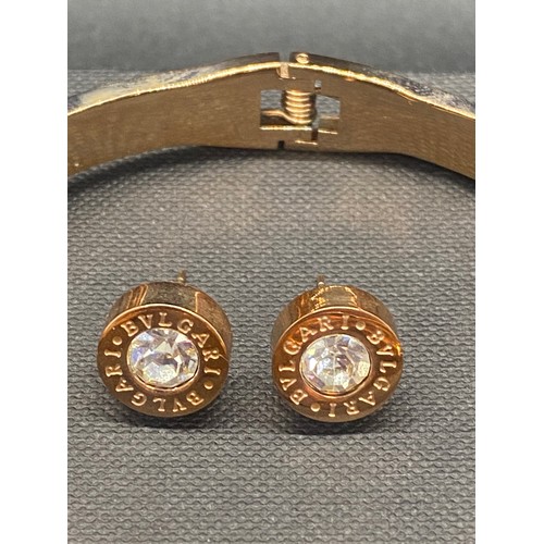219 - Bulgari Bvlgari style bracelet and earring set.