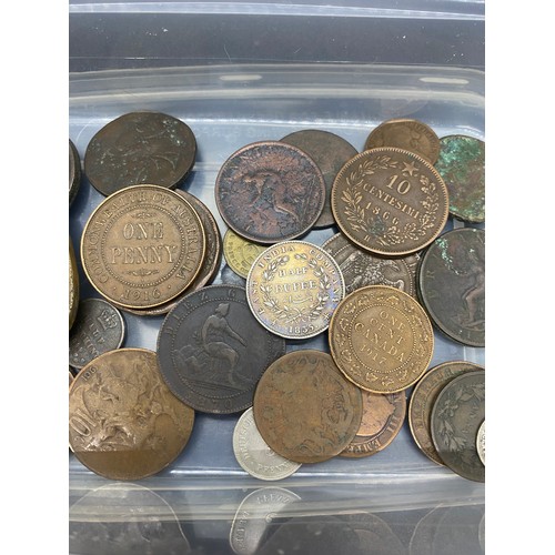 94 - Selection of coins to include Japanese bronze Tenpo and silver 1916 commonwealth of Australia one pe... 