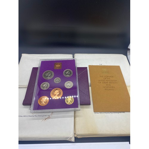 133 - 5 x 1970 Royal Mint Coinage of Great Britain and Northern Ireland proof sets.