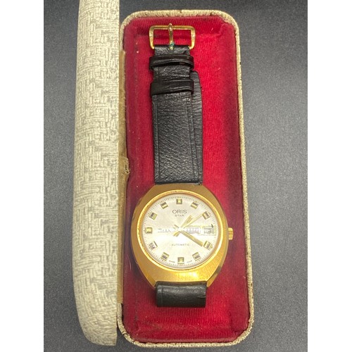 299 - Vintage Oris Star Automatic wrist watch with calf skin strap in original box.