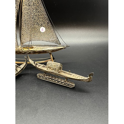 76 - 3 800 grade silver model ships.
Tallest 7”