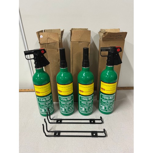 513 - 4 x 1.5kg BCF stored pressure fire extinguisher general purpose.