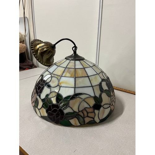 50A - Large Tiffany style ceiling light,