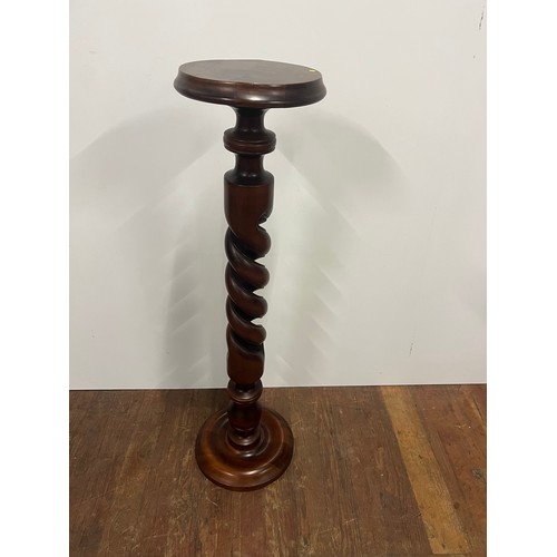 Lot 100       
