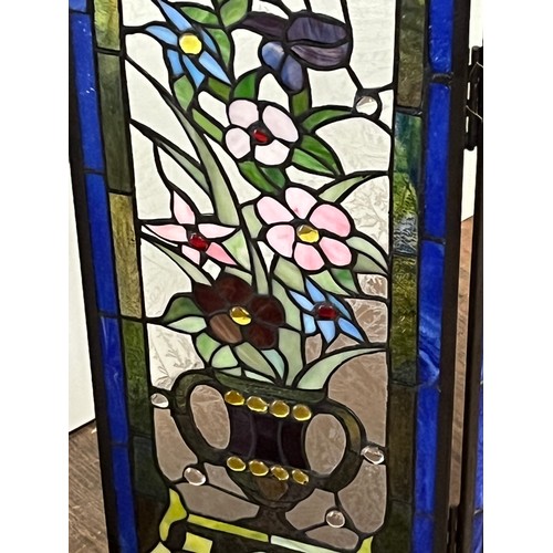 11 - 3 fold leaded glass Tiffany style fire screen 28