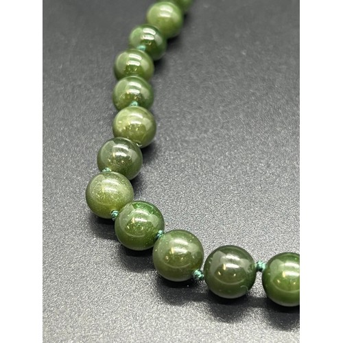 44 - string of canadian jade (nephrite) beads