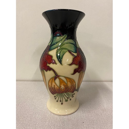 49 - moorcroft anna lily pottery vase 8 inches tall