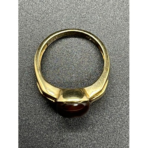 22 - Large  9ct gold gents ring with tiger eye 6.4 grams