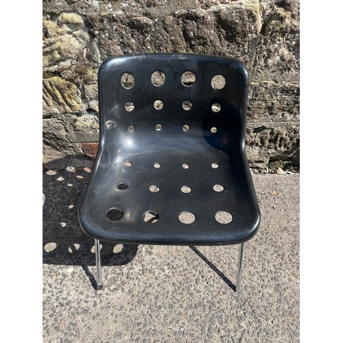 121 - Mid Century Hille by Robin Day polo 4 leg chair.