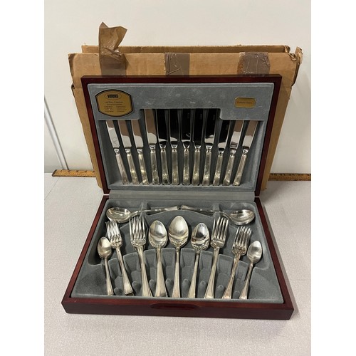 99 - viners cutlery set complete in fitted box