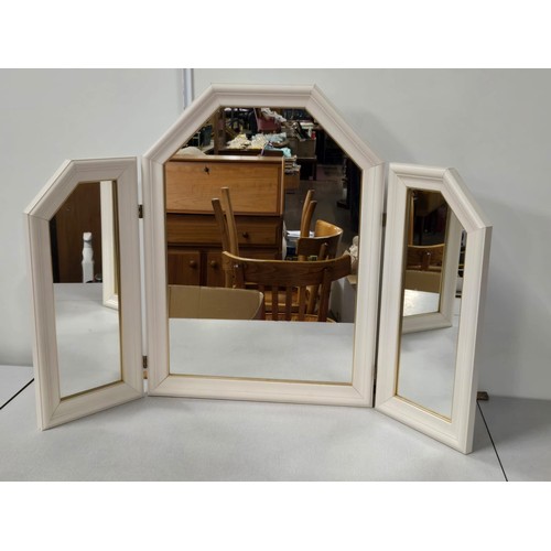 169 - Vintage 3 way dressing table mirror.