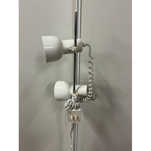 190 - Vintage spotlight floor lamp.