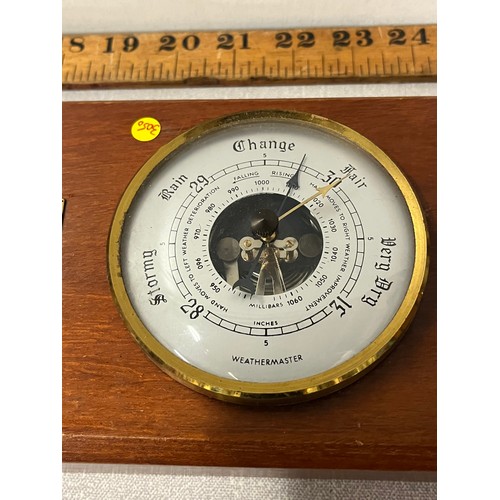 103 - Weathermaster barometer, thermometer & hygrometer weather station.