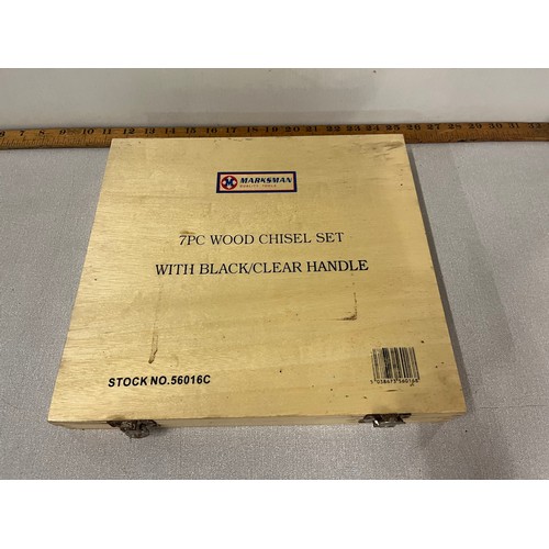 326 - Boxed set of six marksman chisels