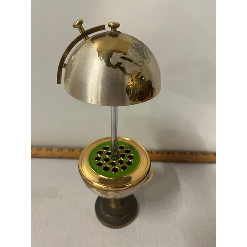 89 - Erhad & sohne pop up cigarette globe dispenser