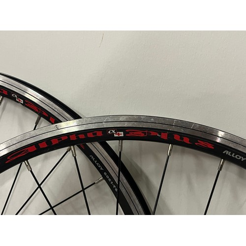 458 - 2 new alloy cycling wheels