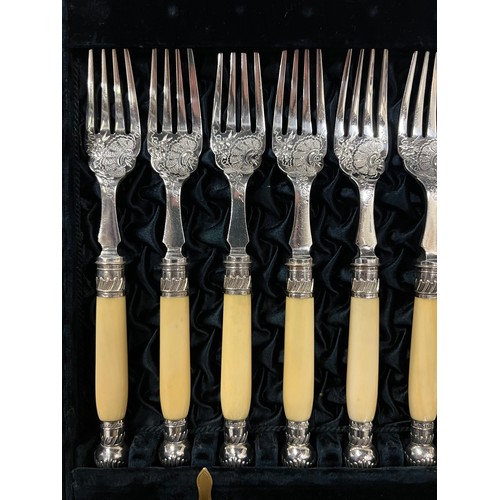 282 - silver plated cutlery set by A&DS with floral pattern & bone handles in fitted box with key