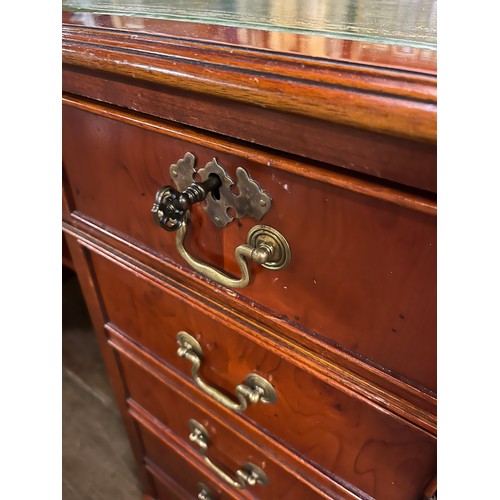 288 - Vintage reproduction green leather top kneehole desk with key 43