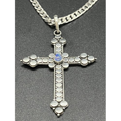 36E - Large heavy silver chain & crucifix stamped stuart