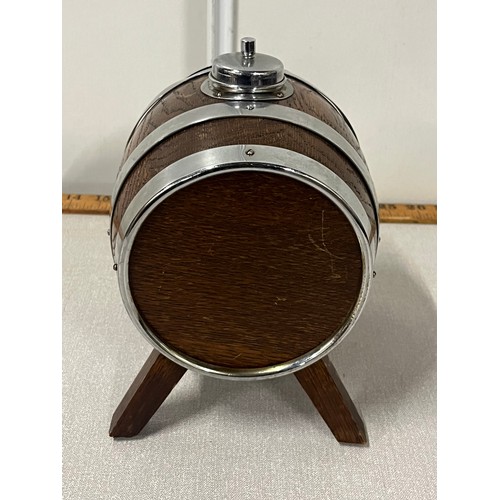 33 - Oak and chrome drinks barrel complete with bucket and cups.