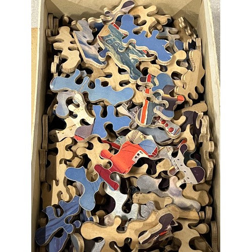 386 - 1930s/40s Antique Cunard white star chad valley wooden jig-saw puzzle of the Queen Mary, 200 piece.