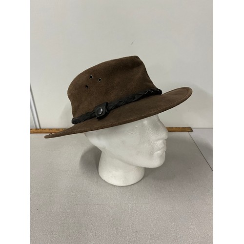 112 - Large Jacaru highlander suede Australian hat