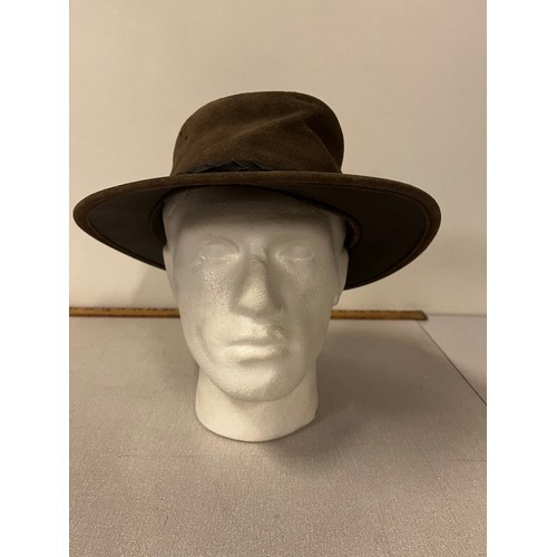 112 - Large Jacaru highlander suede Australian hat