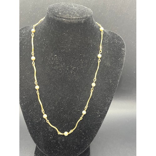 64 - 9ct gold & fresh water pearl necklace