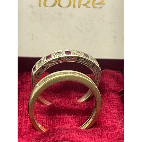 68 - 2 9ct gold ladies rings