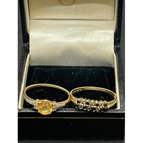 70 - 2 9ct gold ladies rings