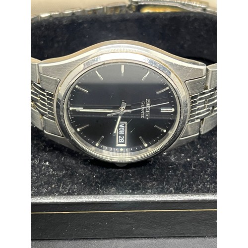 88 - Gents seiko wristwatch (needs battery)