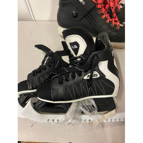 422 - 2 Pairs of ice hockey boots Tour max 3000 hockey boots size 12 along with Flite hockey boots.